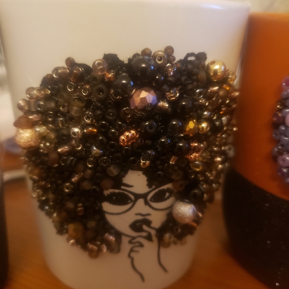 Mugs - Picture 3 of 5